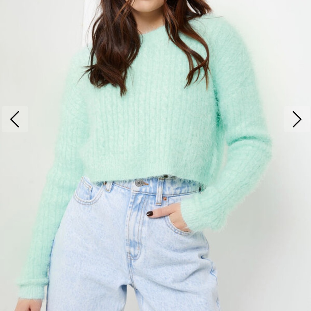 Cropped Fluffy Mockneck turquoise Sweater ❤️